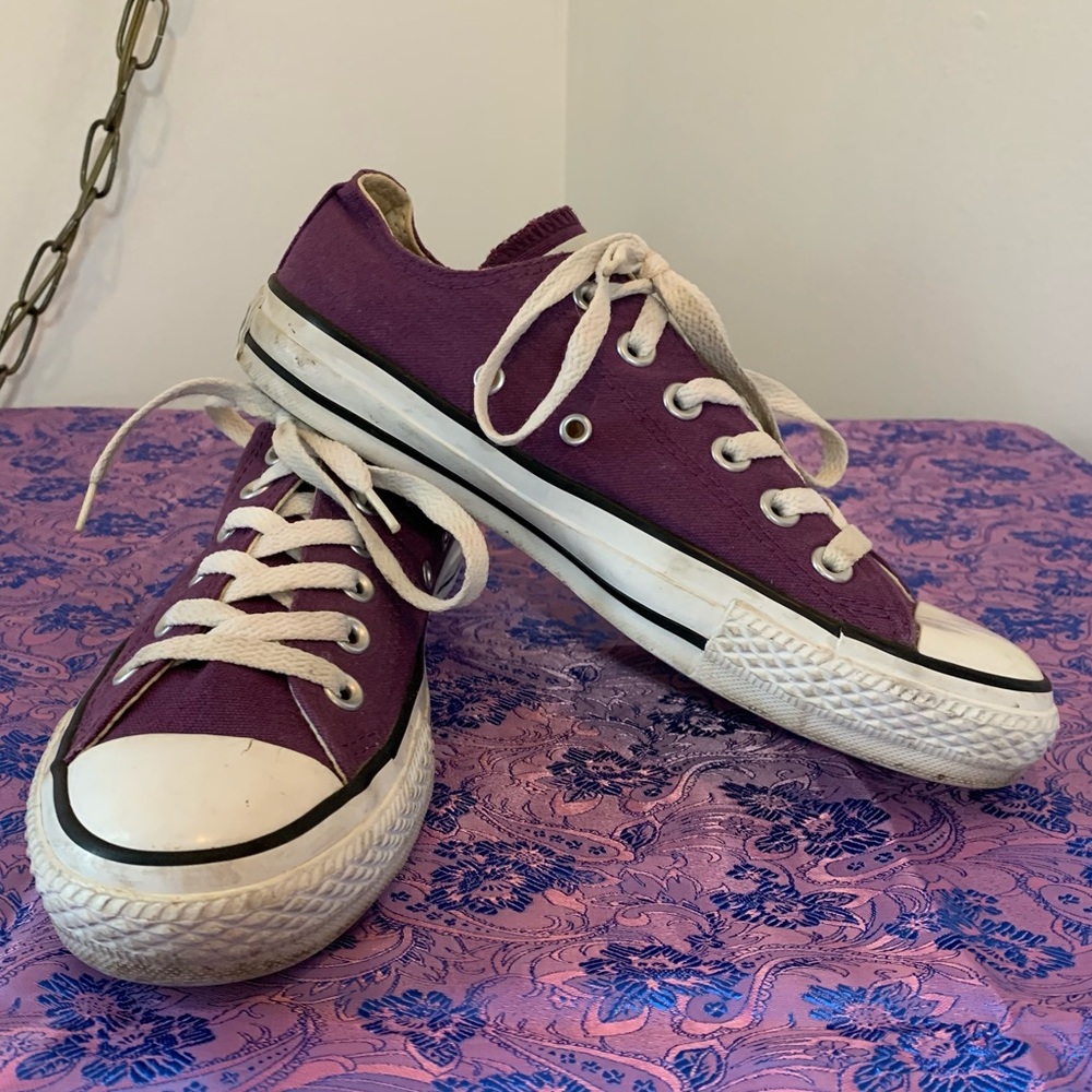 Converse Chuck Taylor All Star Low Top Sneakers - Unisex - Picture 2 of 13